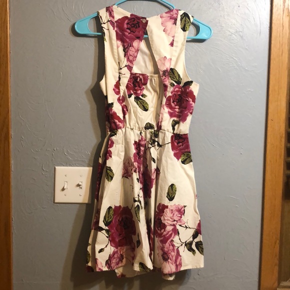 Bailey Blue Floral Dress - Picture 2 of 3